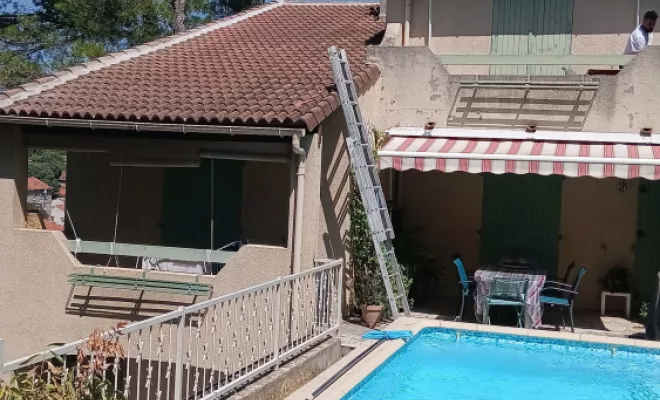 Nettoyage de toiture maison individuelle à Nîmes., Nîmes, DCM Couverture