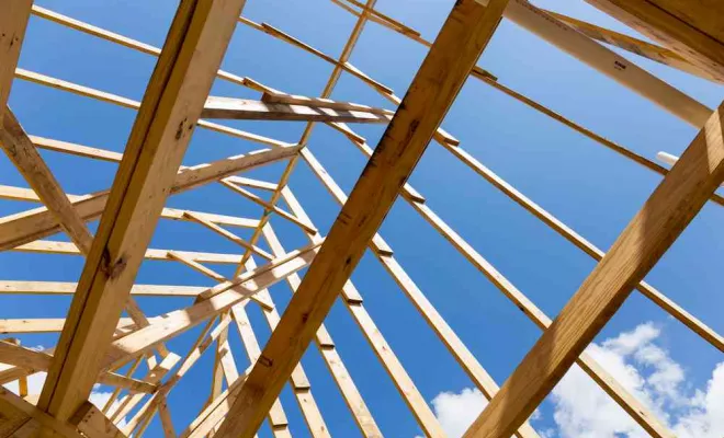 Pose de charpente, Nîmes, DCM Couverture